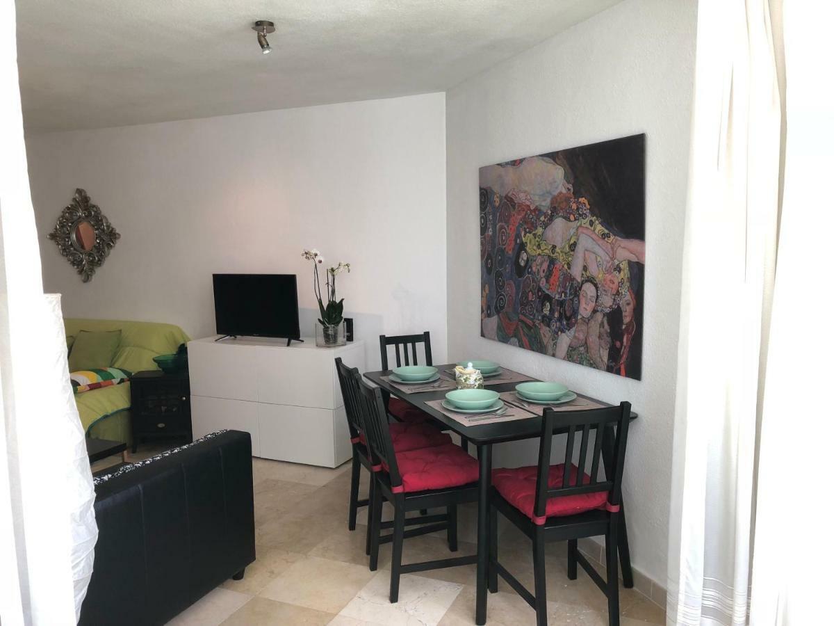 Marbella 2000 Apartman Kültér fotó